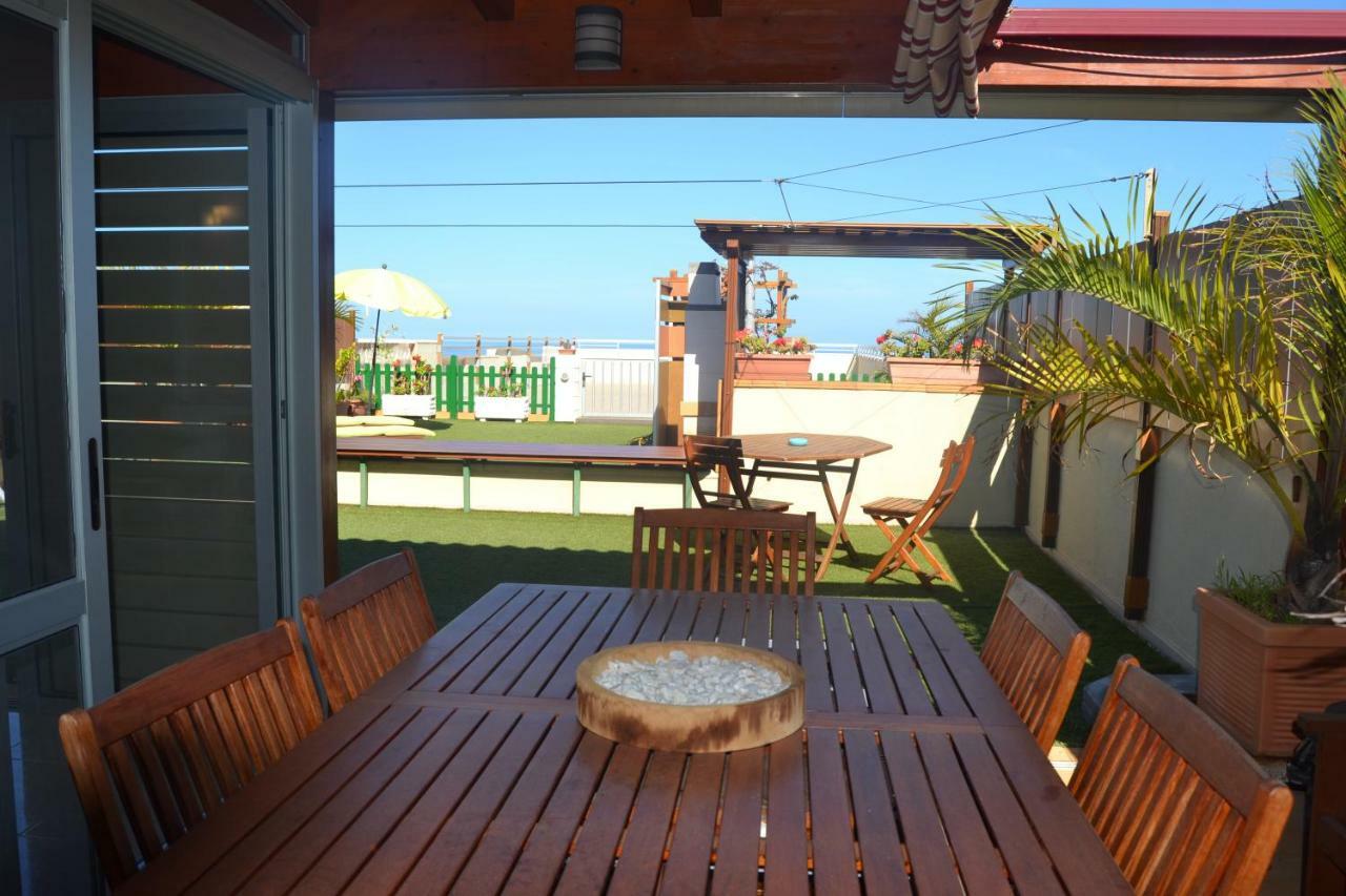 Apartamento Vacacional Relax Frente Al Mar Candelaria Dış mekan fotoğraf
